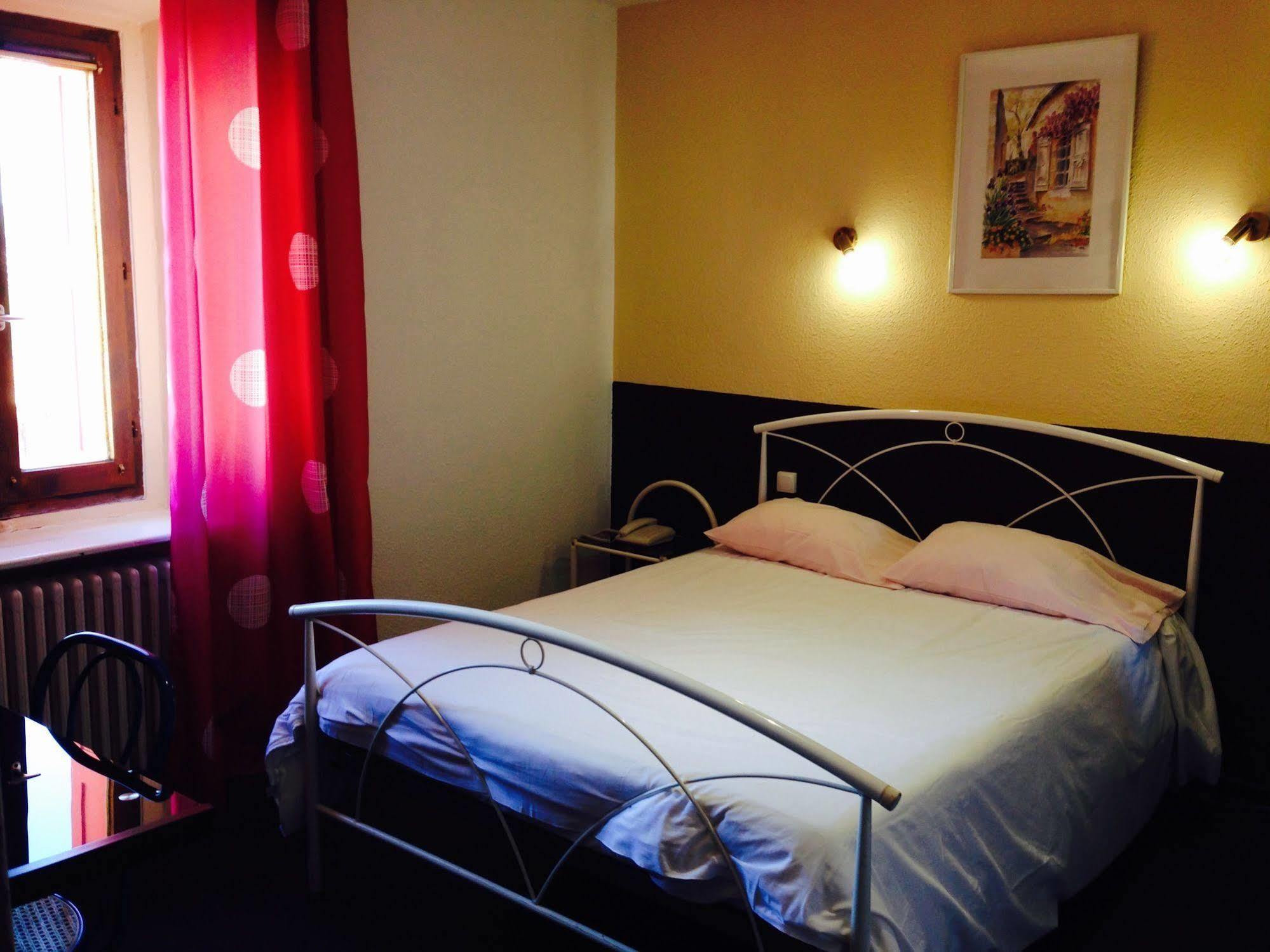 Hotel Astoria Carcassonne Exteriör bild